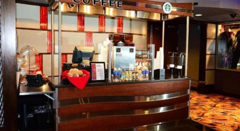 Resort Eastside Cannery Casino 3*