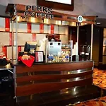 Eastside Cannery Casino Hotel